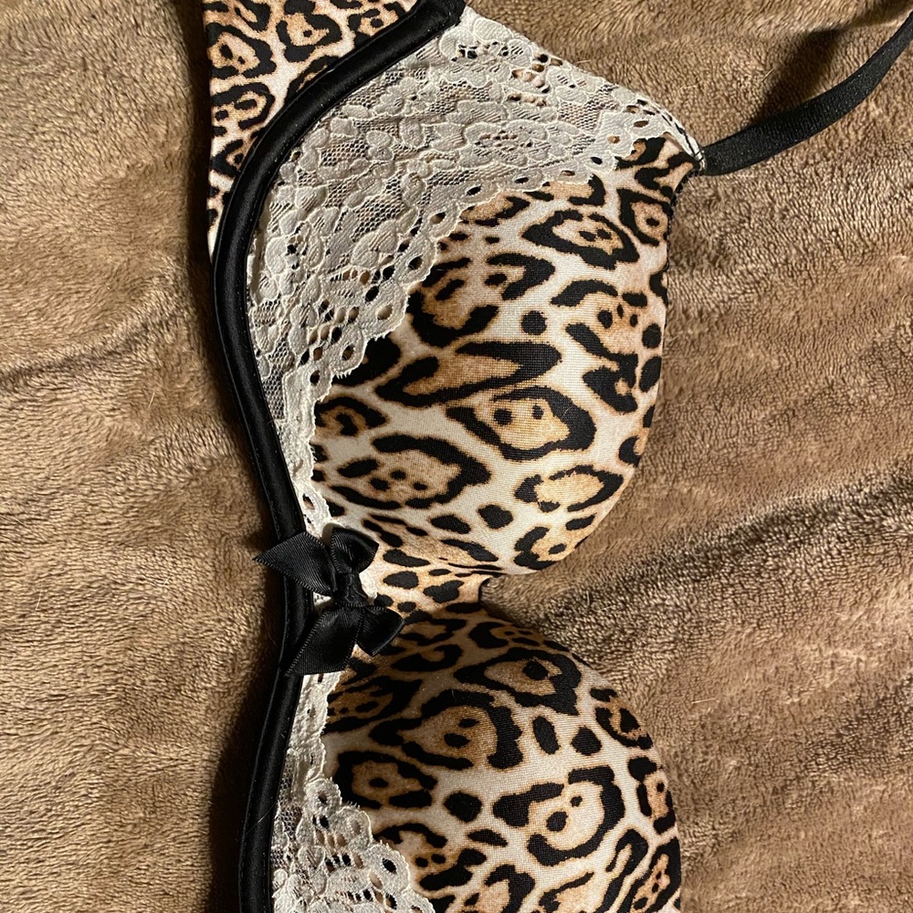 Victoria’s Secret Balconette Push Up bra